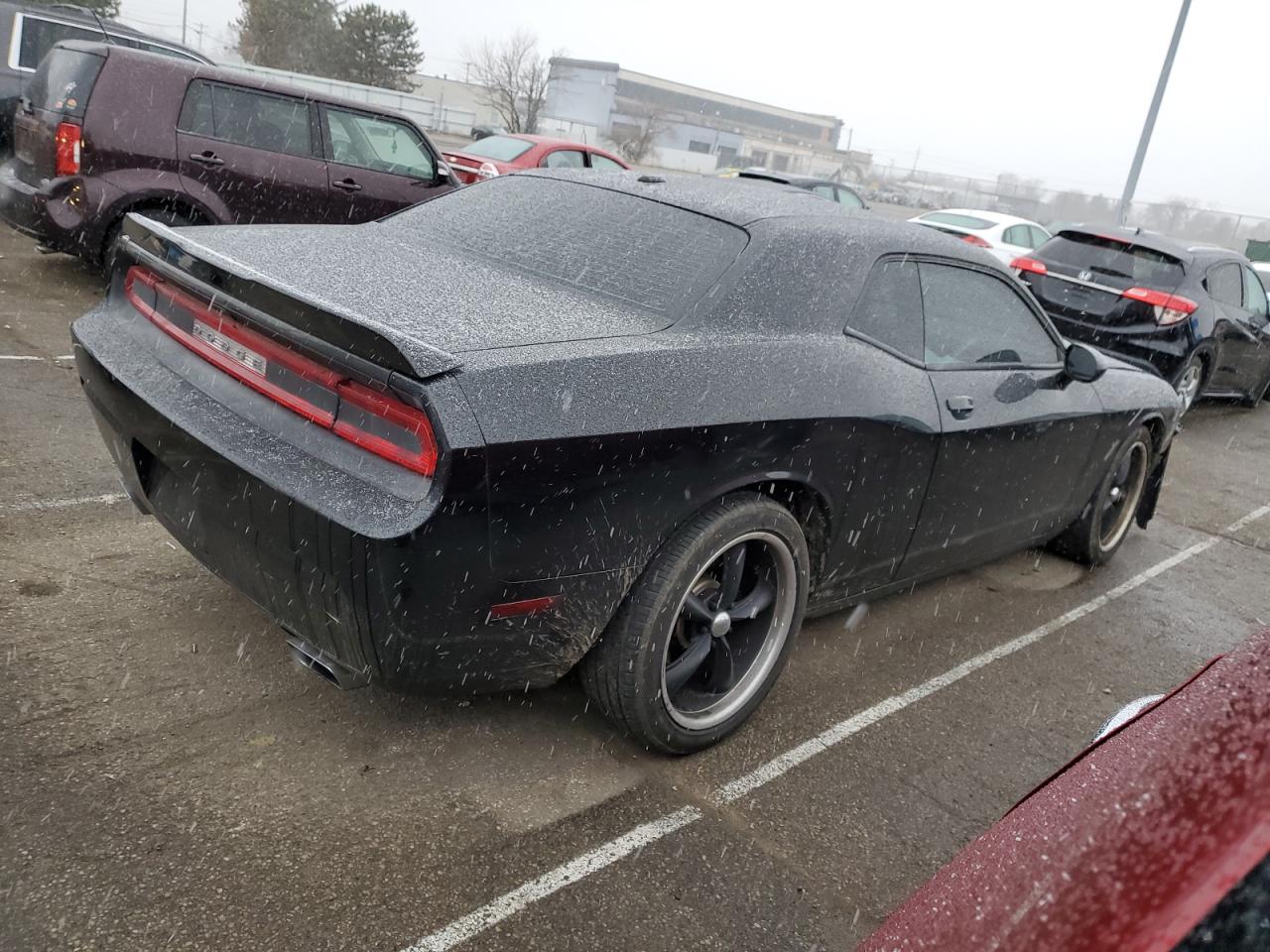 Photo 2 VIN: 2B3CJ4DG0BH501768 - DODGE CHALLENGER 