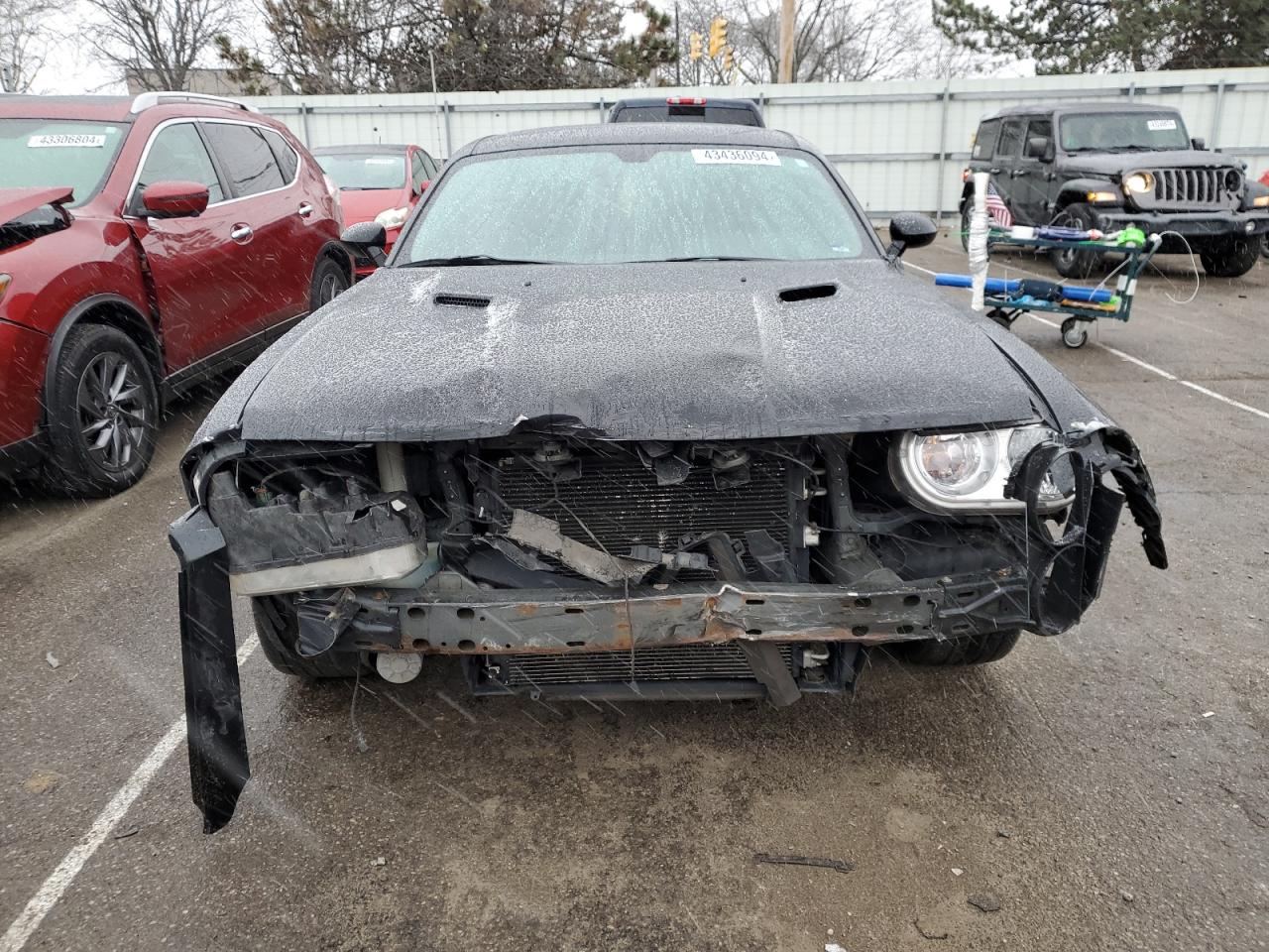 Photo 4 VIN: 2B3CJ4DG0BH501768 - DODGE CHALLENGER 