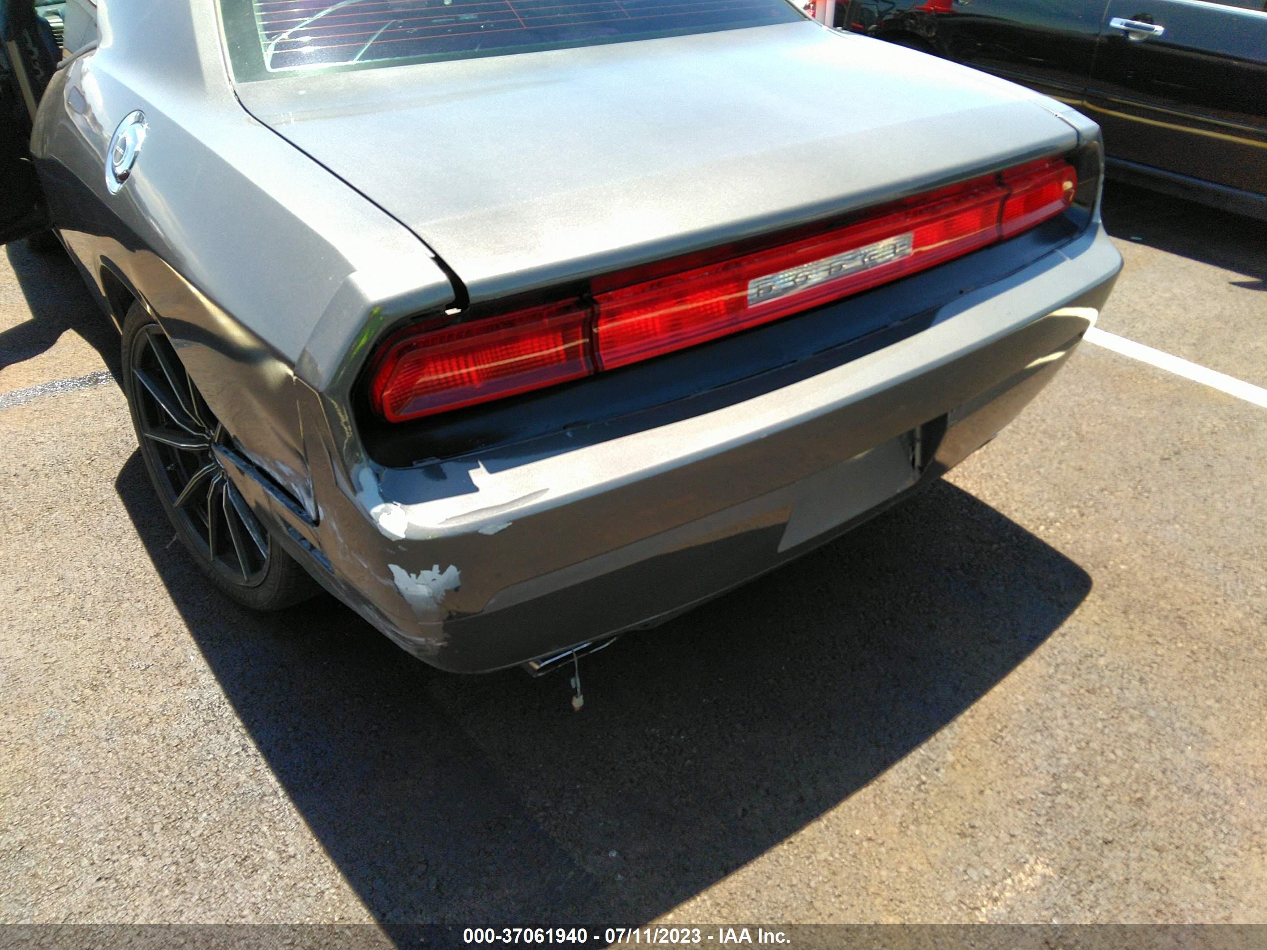 Photo 5 VIN: 2B3CJ4DG0BH503794 - DODGE CHALLENGER 