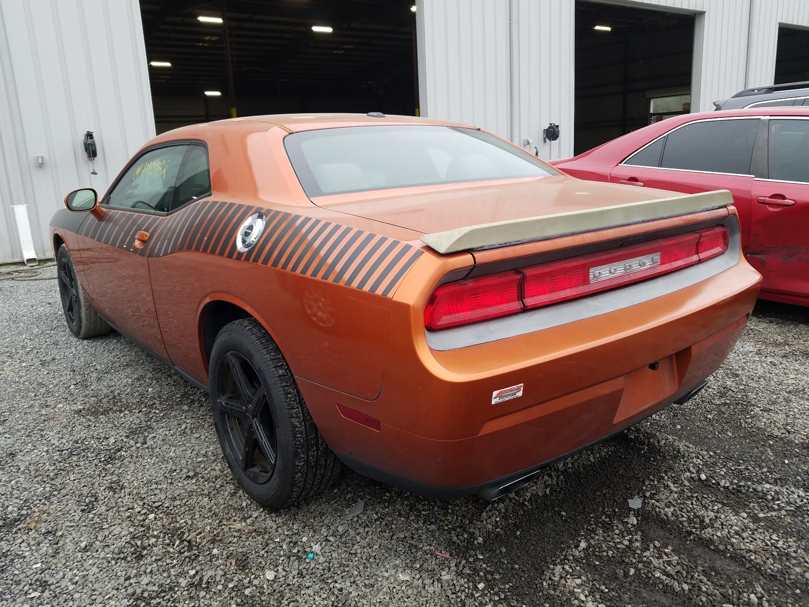 Photo 2 VIN: 2B3CJ4DG0BH513726 - DODGE CHALLENGER 