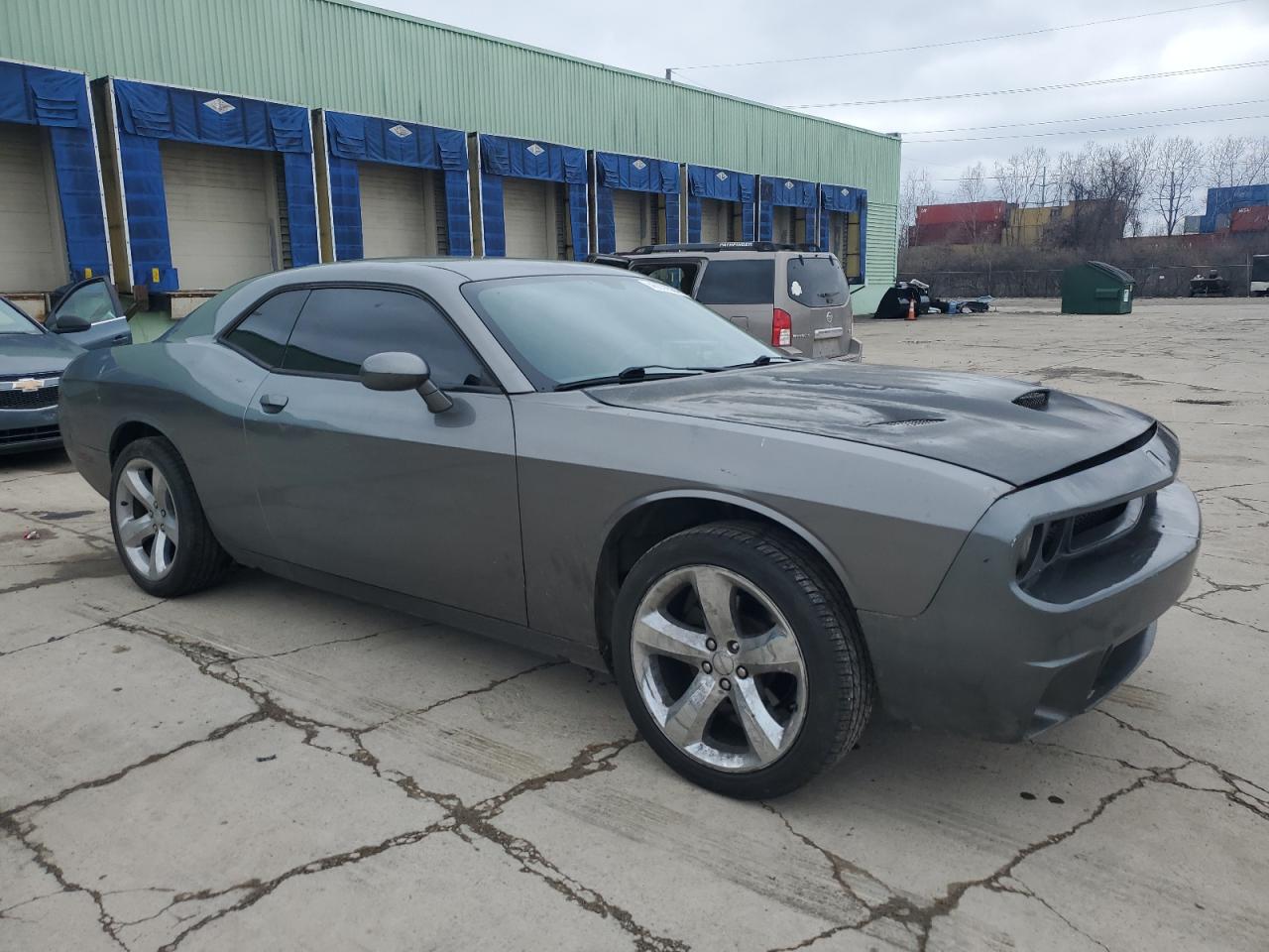 Photo 3 VIN: 2B3CJ4DG0BH601028 - DODGE CHALLENGER 