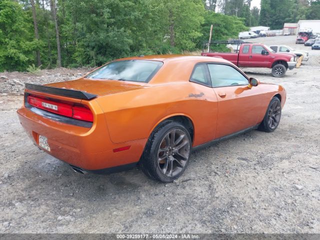 Photo 3 VIN: 2B3CJ4DG2BH561602 - DODGE CHALLENGER 