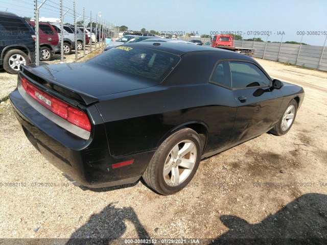 Photo 3 VIN: 2B3CJ4DG4BH513776 - DODGE CHALLENGER 