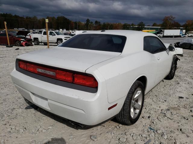 Photo 3 VIN: 2B3CJ4DG5BH543174 - DODGE CHALLENGER 