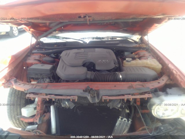 Photo 9 VIN: 2B3CJ4DG6BH603592 - DODGE CHALLENGER 