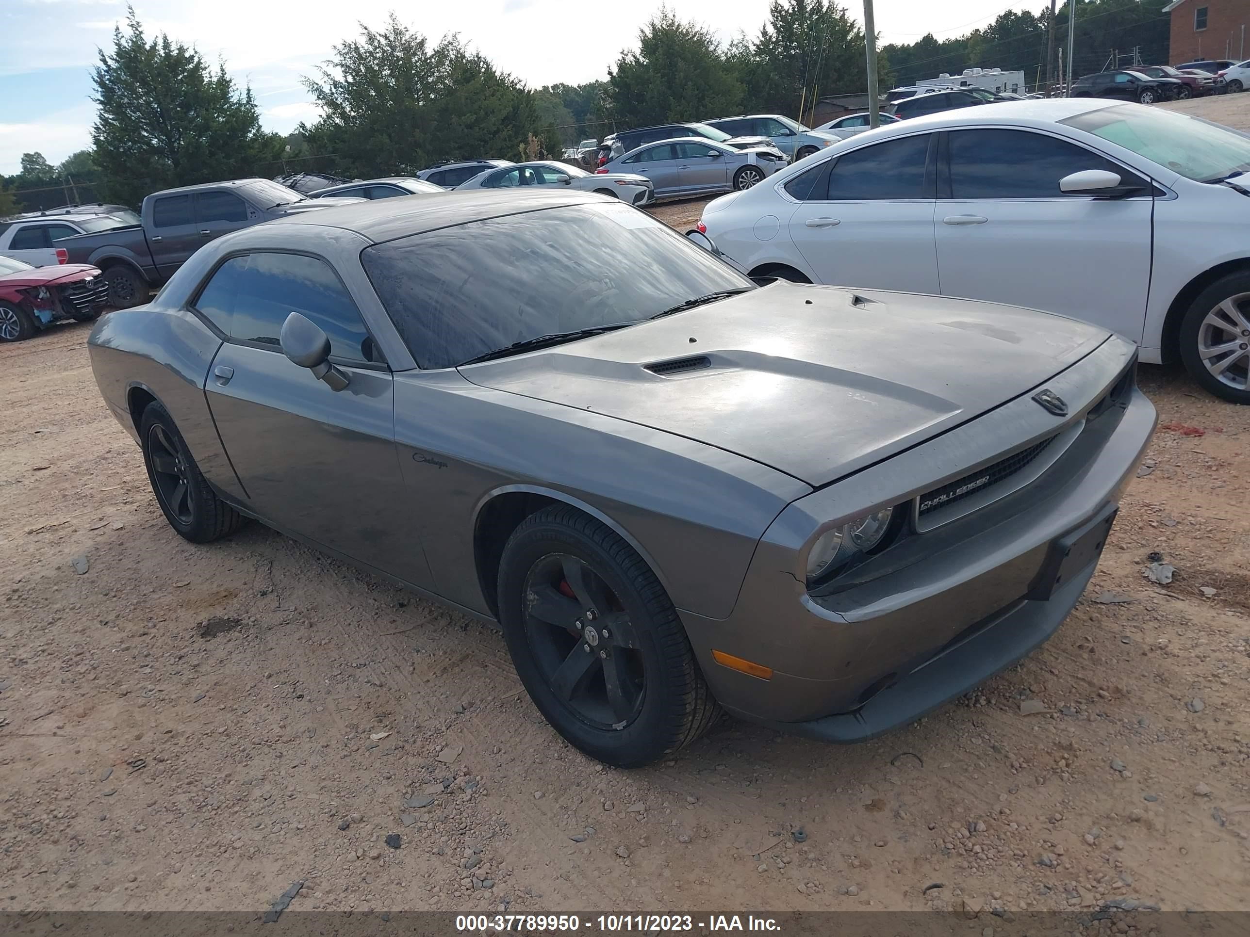 Photo 0 VIN: 2B3CJ4DGXBH596226 - DODGE CHALLENGER 