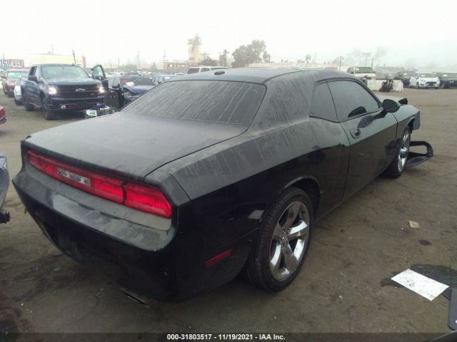 Photo 3 VIN: 2B3CJ4DV0AH320912 - DODGE CHALLENGER 