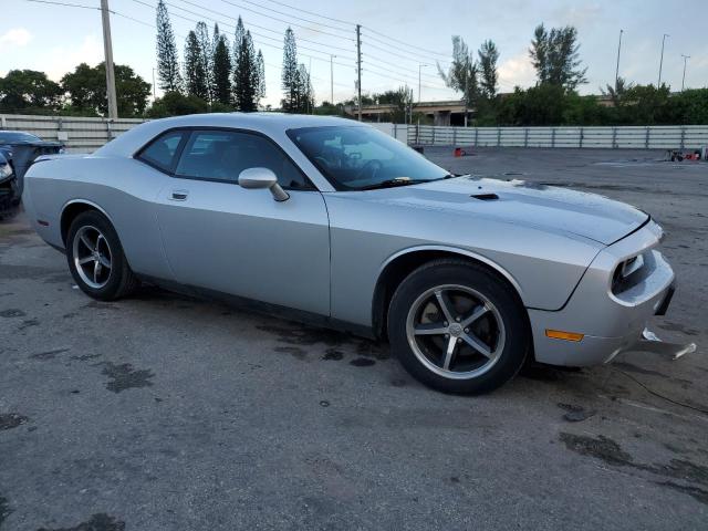 Photo 3 VIN: 2B3CJ4DV2AH189661 - DODGE CHALLENGER 