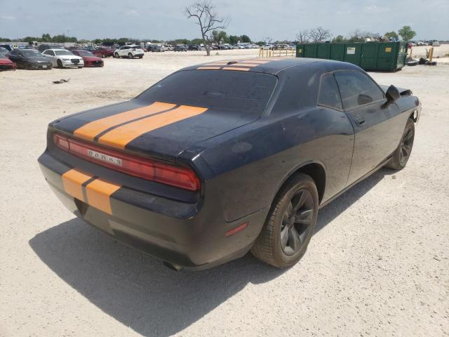 Photo 3 VIN: 2B3CJ4DV2AH208449 - DODGE CHALLENGER 