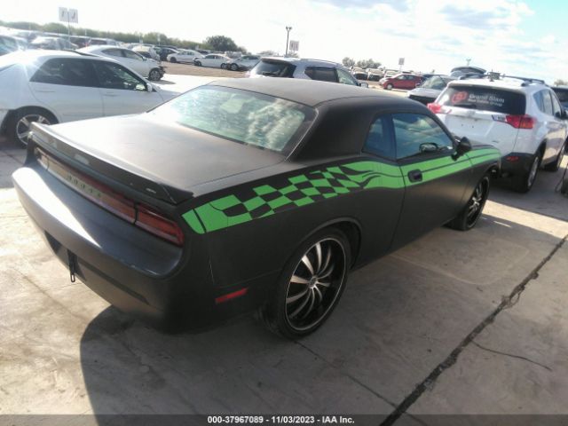 Photo 3 VIN: 2B3CJ4DV2AH291851 - DODGE CHALLENGER 