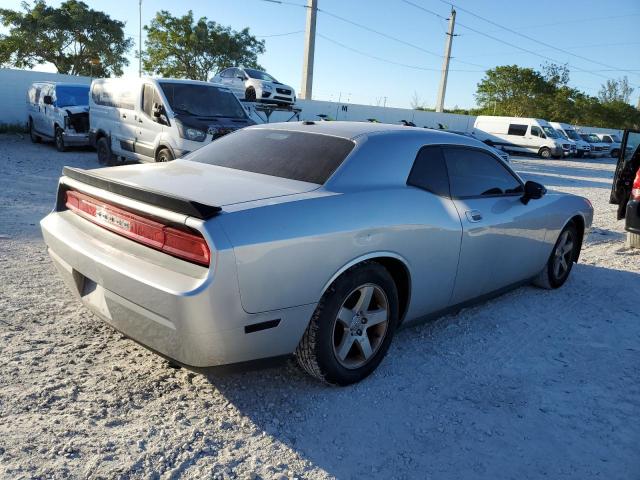 Photo 3 VIN: 2B3CJ4DV3AH300542 - DODGE CHALLENGER 