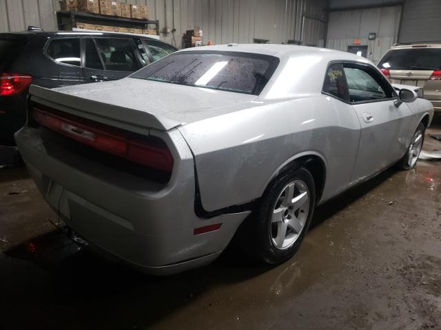 Photo 3 VIN: 2B3CJ4DV7AH282742 - DODGE CHALLENGER 