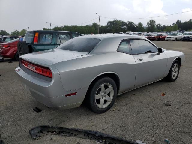 Photo 2 VIN: 2B3CJ4DV7AH313147 - DODGE CHALLENGER 