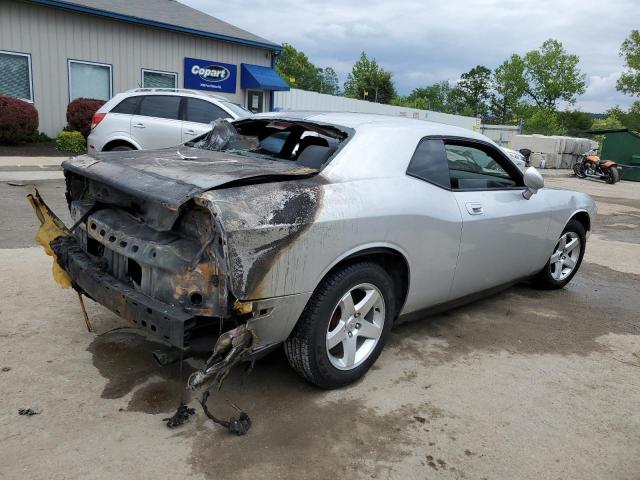 Photo 2 VIN: 2B3CJ4DV7AH320504 - DODGE CHALLENGER 