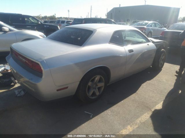 Photo 3 VIN: 2B3CJ4DV8AH133479 - DODGE CHALLENGER 