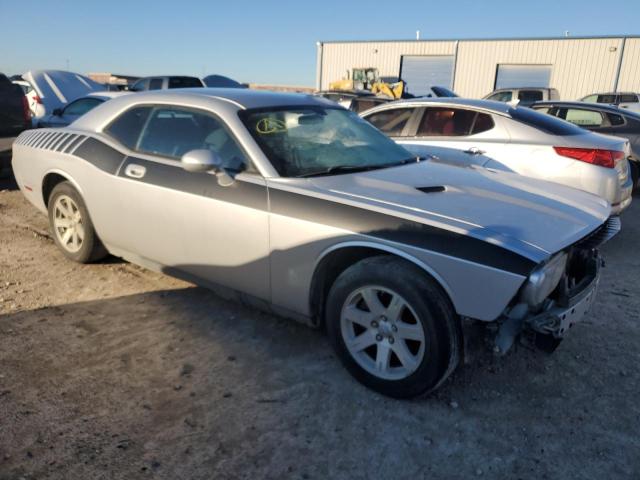 Photo 3 VIN: 2B3CJ4DV8AH313500 - DODGE CHALLENGER 