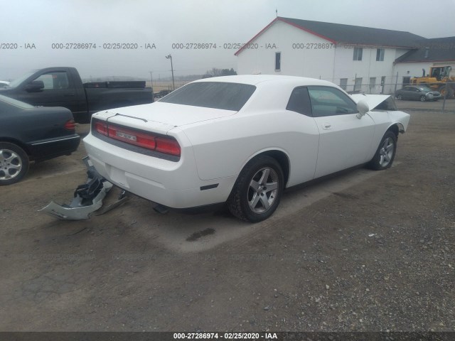 Photo 3 VIN: 2B3CJ4DV9AH103648 - DODGE CHALLENGER 