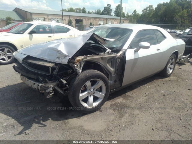 Photo 1 VIN: 2B3CJ4DV9AH323761 - DODGE CHALLENGER 