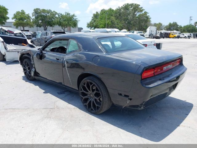 Photo 2 VIN: 2B3CJ4DVXAH241246 - DODGE CHALLENGER 