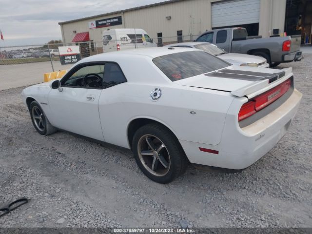 Photo 2 VIN: 2B3CJ4DVXAH323607 - DODGE CHALLENGER 