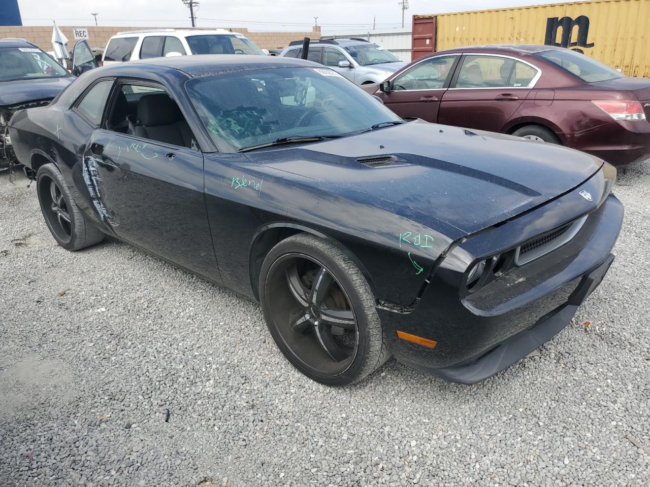 Photo 3 VIN: 2B3CJ4DVXAH331481 - DODGE CHALLENGER 