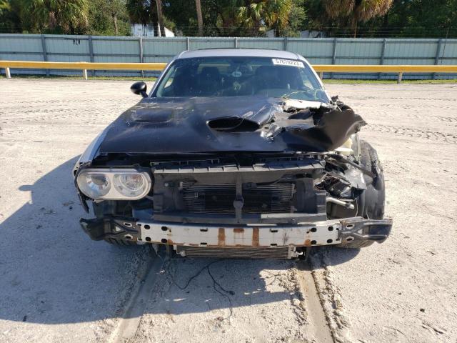 Photo 4 VIN: 2B3CJ7DW9AH220737 - DODGE CHALLENGER 