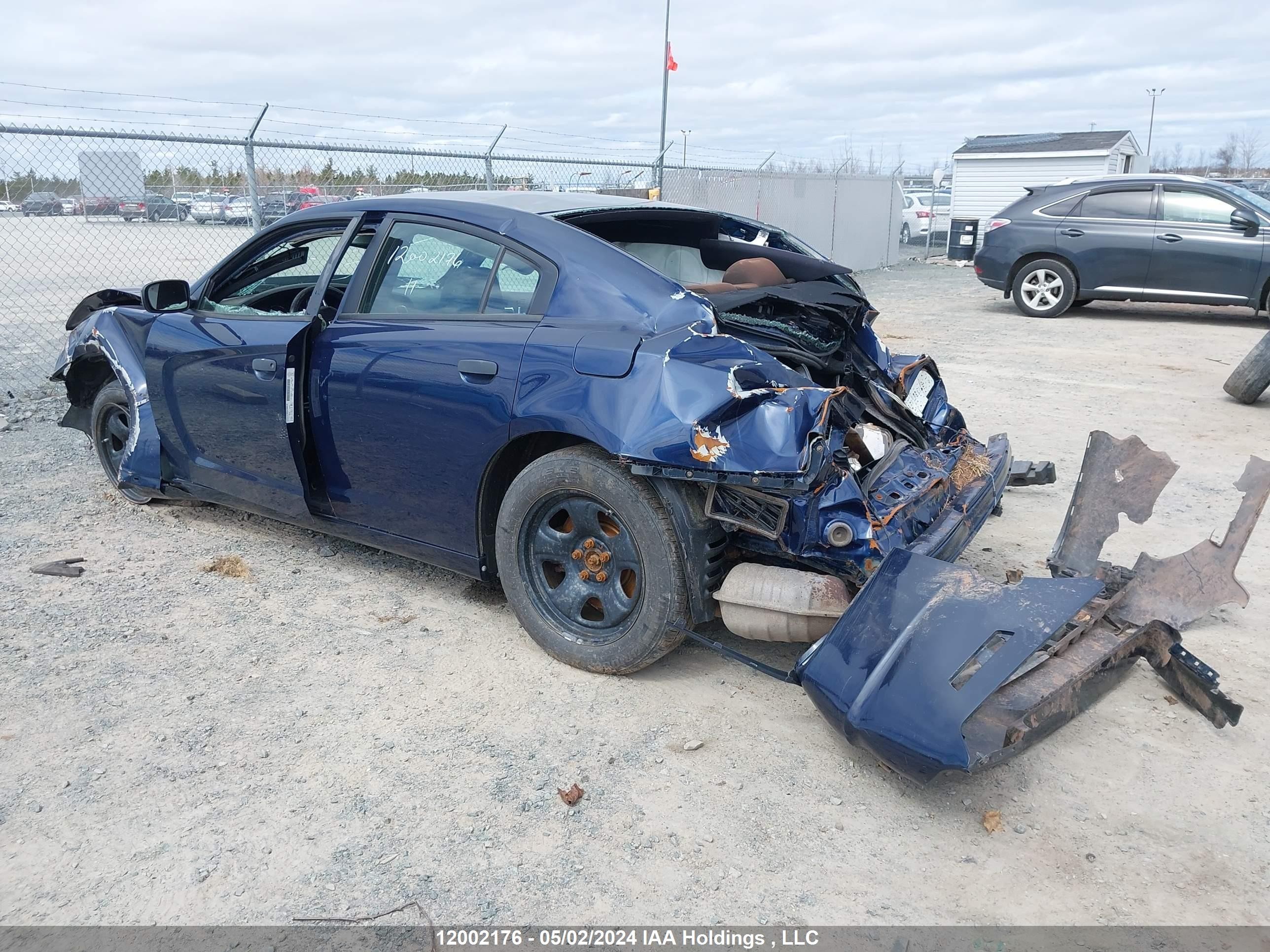 Photo 2 VIN: 2B3CL1CT2BH575040 - DODGE CHARGER 