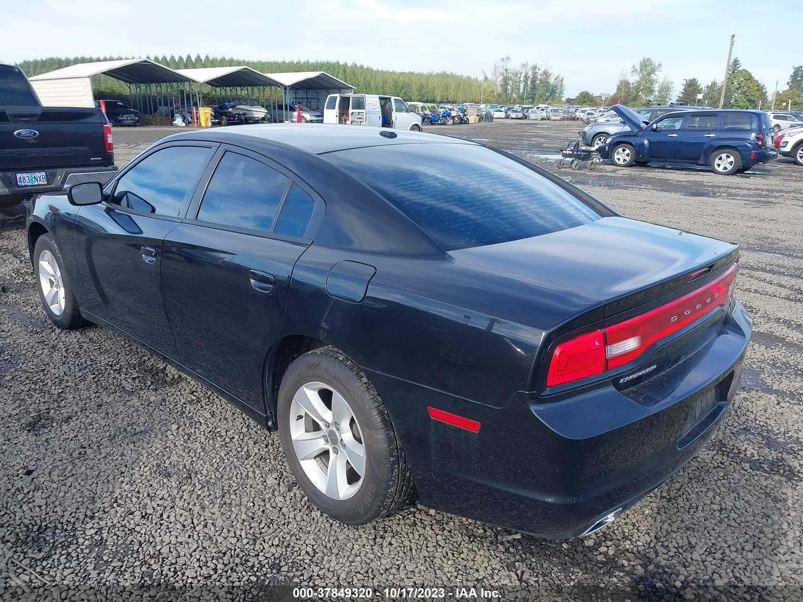 Photo 2 VIN: 2B3CL3CG0BH527289 - DODGE CHARGER 