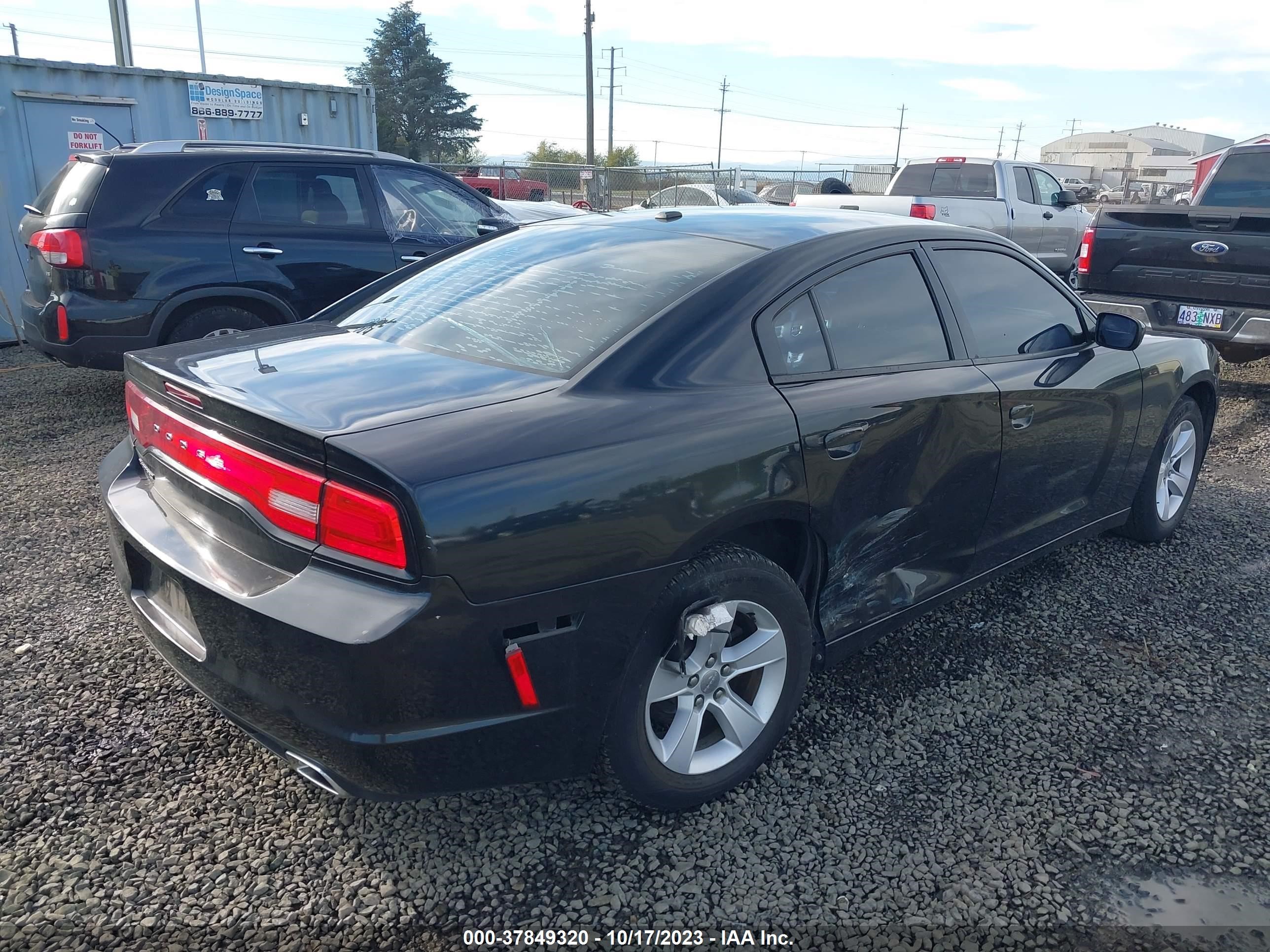 Photo 3 VIN: 2B3CL3CG0BH527289 - DODGE CHARGER 