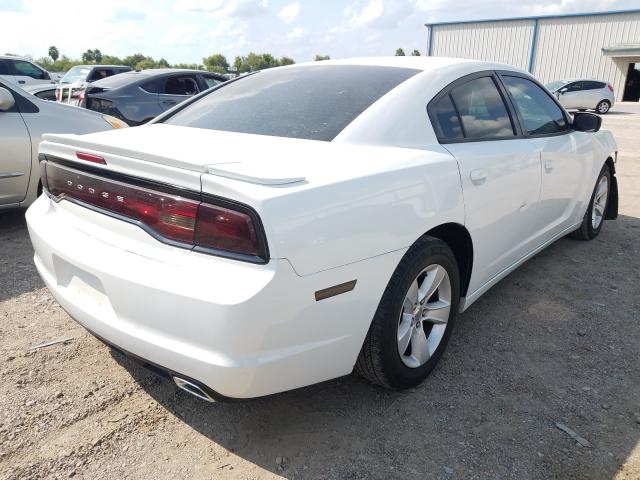 Photo 3 VIN: 2B3CL3CG2BH530503 - DODGE CHARGER 