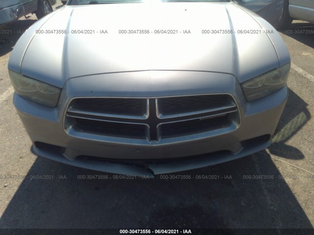 Photo 5 VIN: 2B3CL3CG2BH544871 - DODGE CHARGER 