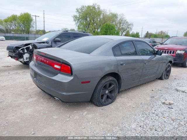 Photo 3 VIN: 2B3CL3CG2BH587090 - DODGE CHARGER 