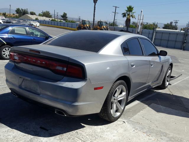 Photo 3 VIN: 2B3CL3CG3BH550016 - DODGE CHARGER 