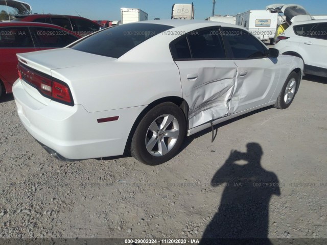 Photo 3 VIN: 2B3CL3CG3BH586398 - DODGE CHARGER 