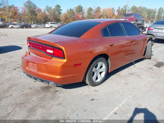 Photo 3 VIN: 2B3CL3CG4BH606092 - DODGE CHARGER 