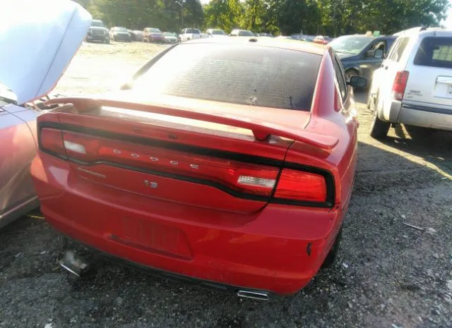 Photo 3 VIN: 2B3CL3CG5BH512366 - DODGE CHARGER 