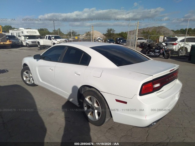 Photo 2 VIN: 2B3CL3CGXBH532550 - DODGE CHARGER 