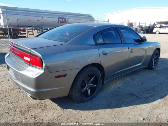 Photo 3 VIN: 2B3CL3CGXBH544987 - DODGE CHARGER 