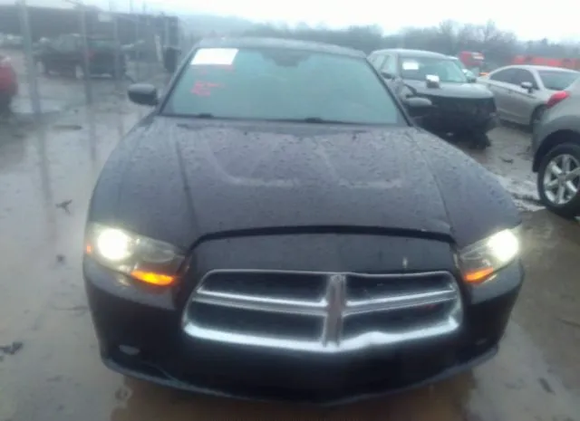 Photo 5 VIN: 2B3CL5CT1BH513992 - DODGE CHARGER 