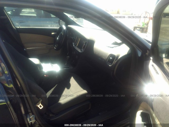 Photo 4 VIN: 2B3CL5CT3BH515727 - DODGE CHARGER 