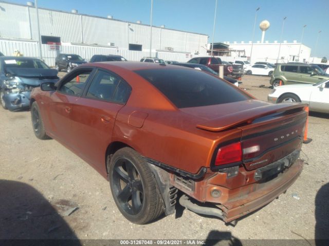 Photo 2 VIN: 2B3CL5CT4BH575757 - DODGE CHARGER 