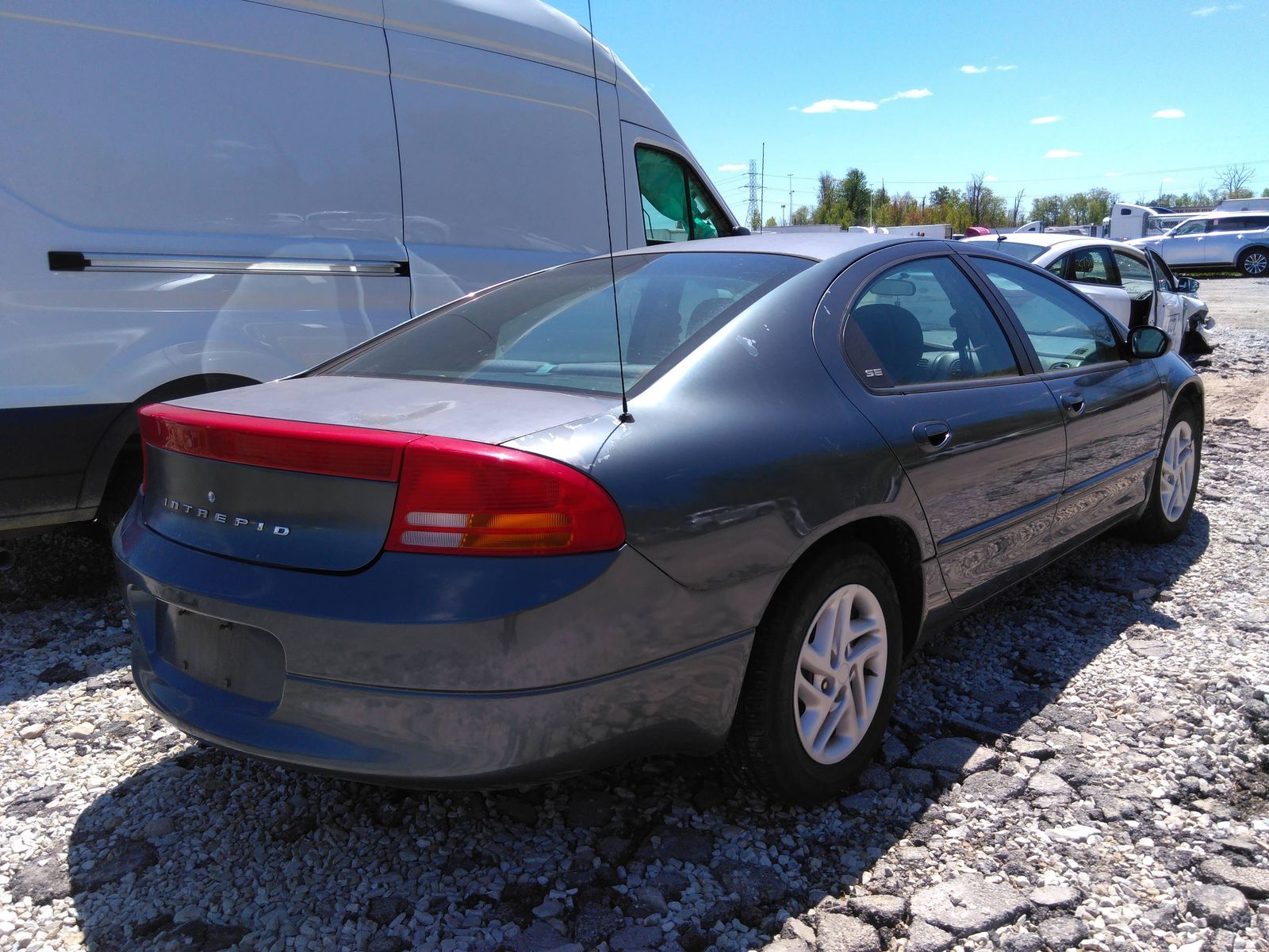 Photo 1 VIN: 2B3HD46R41H702065 - DODGE INTREPID 