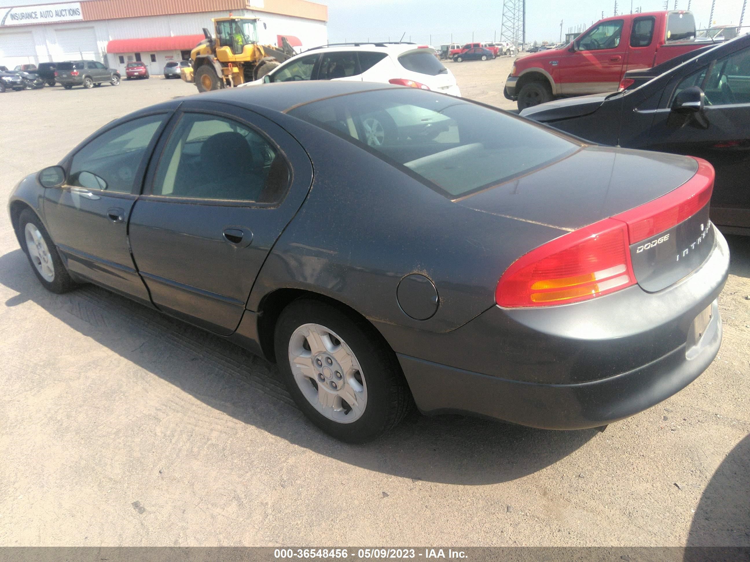 Photo 2 VIN: 2B3HD46R62H189273 - DODGE INTREPID 