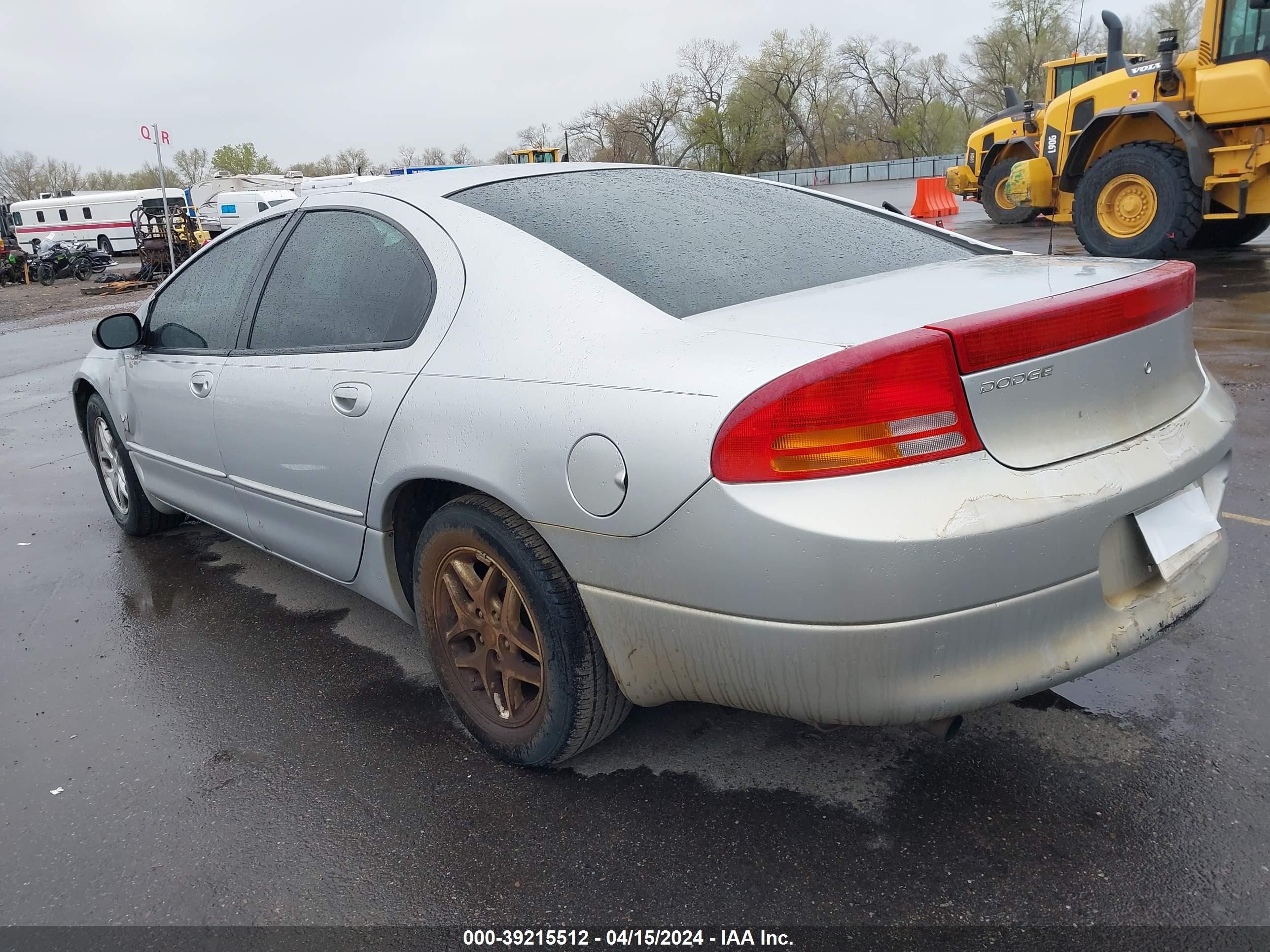 Photo 2 VIN: 2B3HD46R74H639421 - DODGE INTREPID 