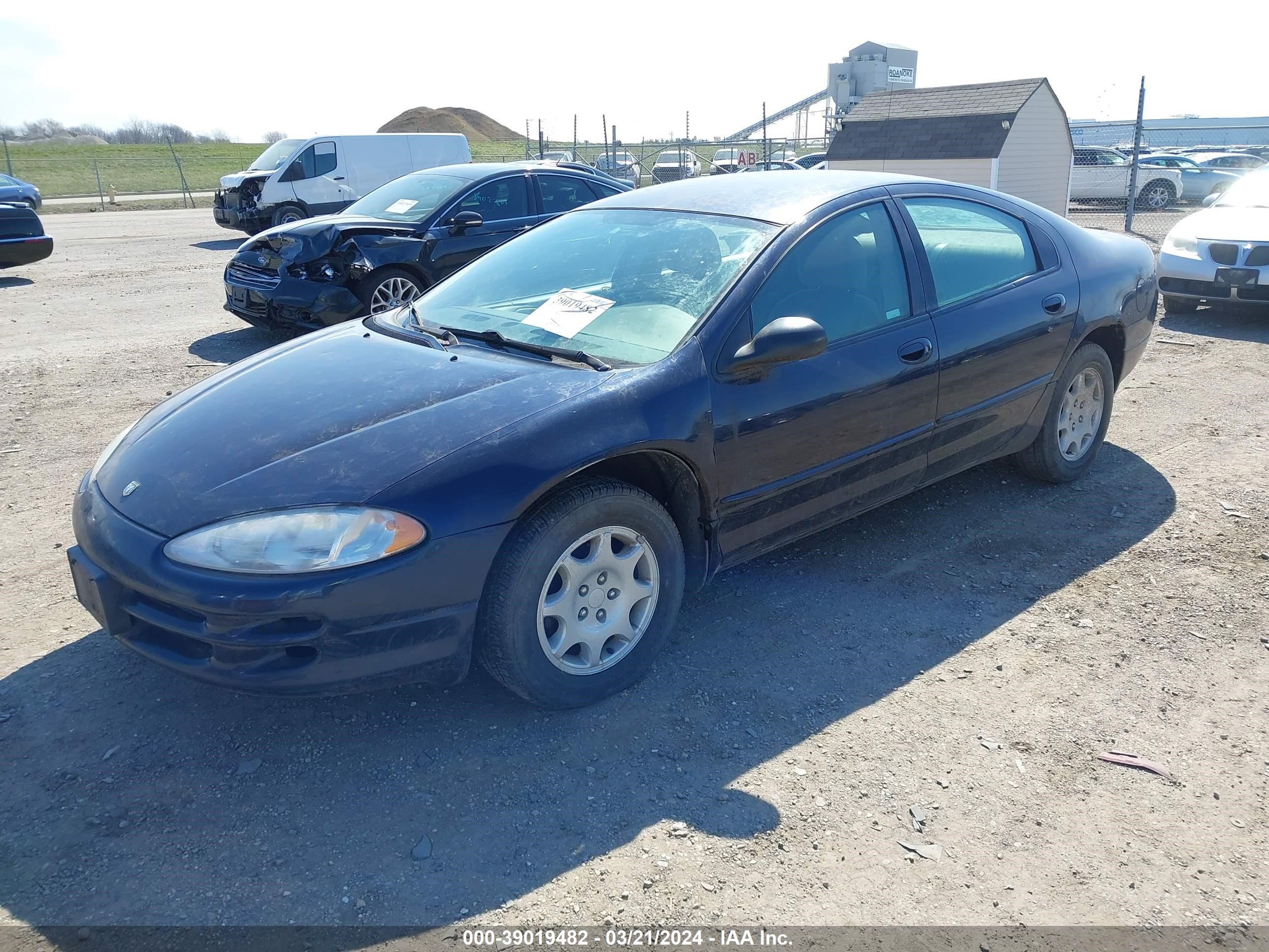 Photo 1 VIN: 2B3HD46RX2H290011 - DODGE INTREPID 