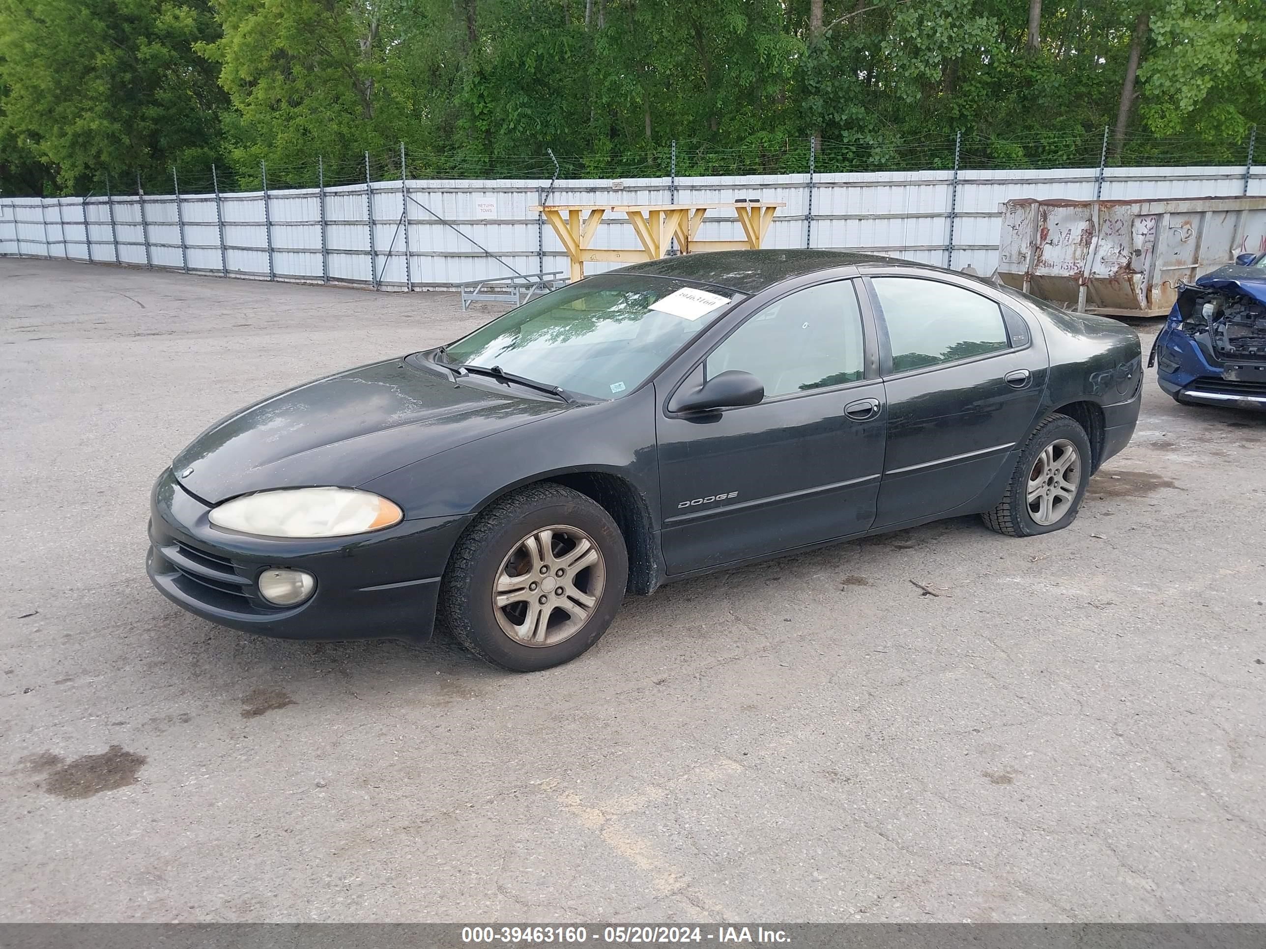 Photo 1 VIN: 2B3HD56J11H502728 - DODGE INTREPID 