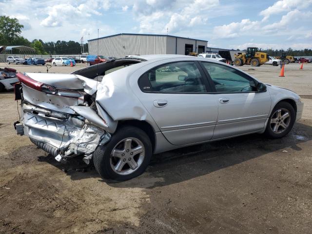 Photo 2 VIN: 2B3HD56J6YH253224 - DODGE INTREPID 