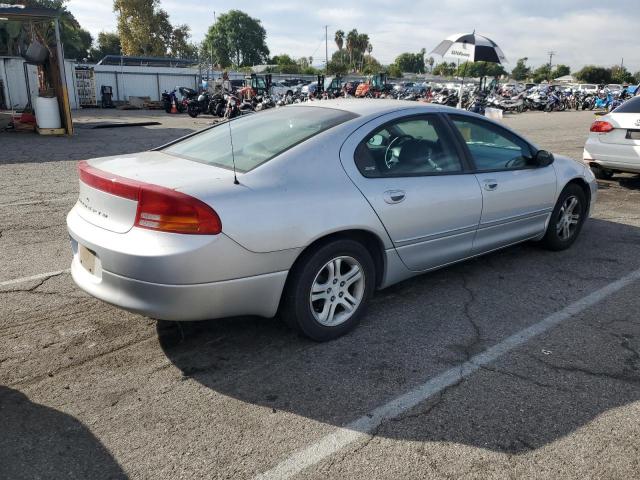 Photo 2 VIN: 2B3HD56J9YH137743 - DODGE INTREPID 