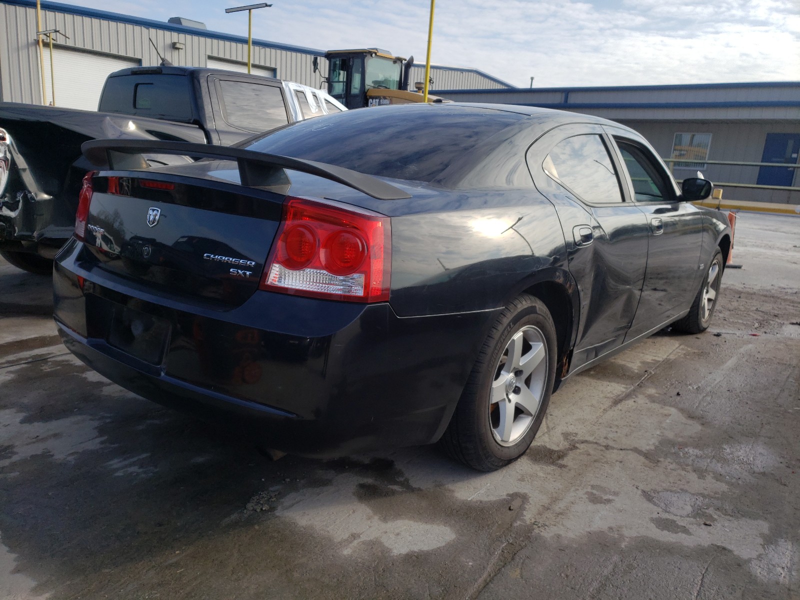 Photo 3 VIN: 2B3KA33V19H554690 - DODGE CHARGER SX 