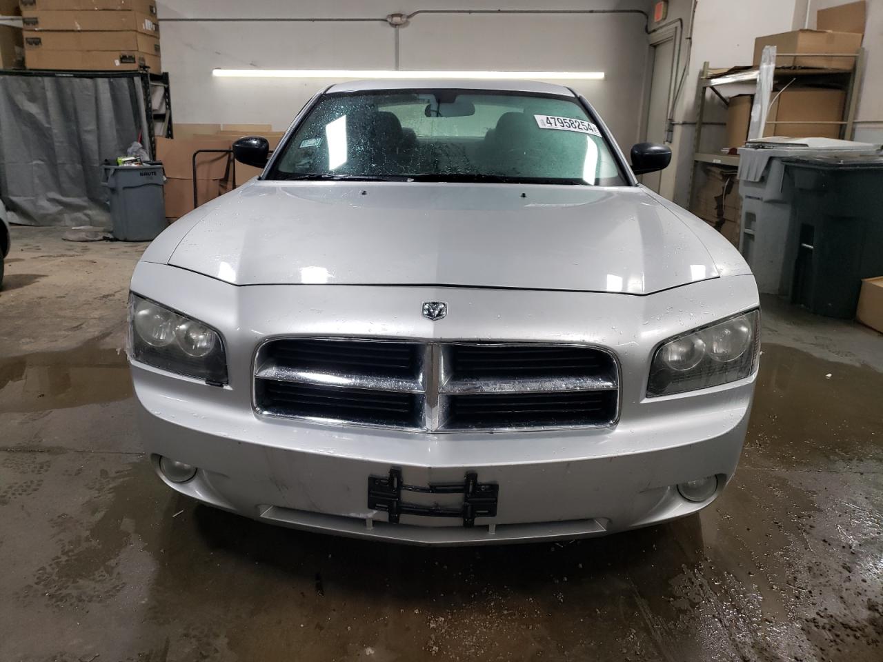 Photo 4 VIN: 2B3KA43G07H841877 - DODGE CHARGER 